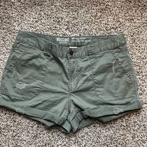 Mossimo. Women shorts size 8.